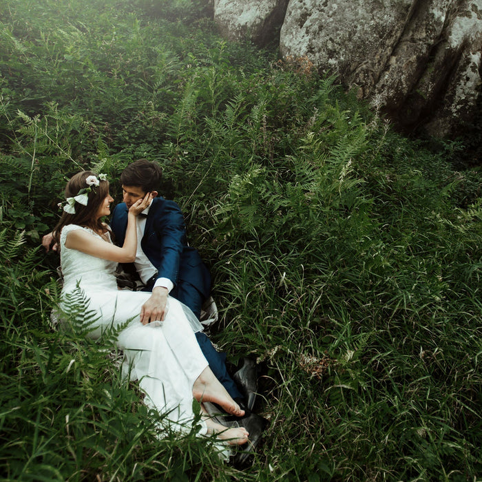 How Many Extra Invitations Should I Order?