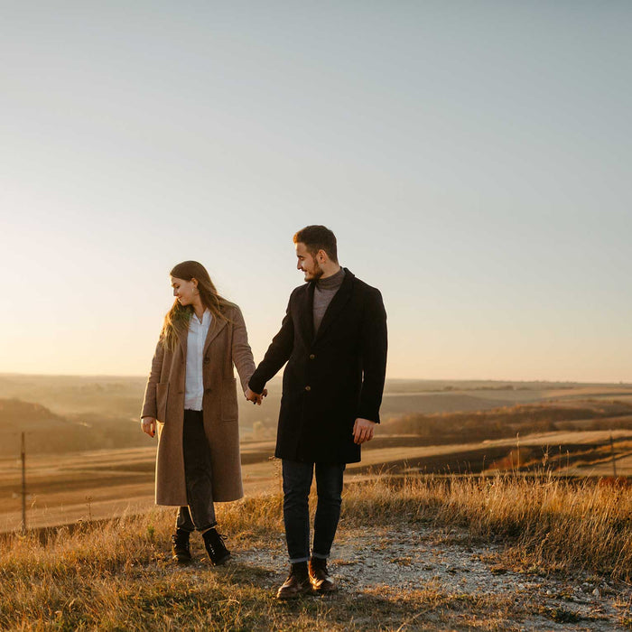 When to Send Save the Dates and How They Differ from Invitations