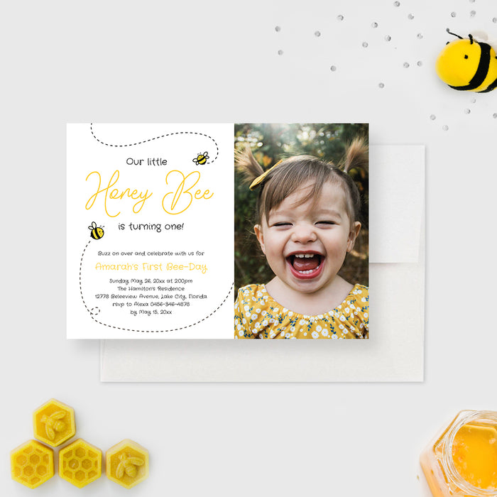 Honey Bee Birthday Party Invitation, 1st Bee Day Invitations for Girls and Boys, Cute 2nd 3rd 4th 5th Kids Birthday Party Invites, Bumble Bee First Birthday Invite Cards